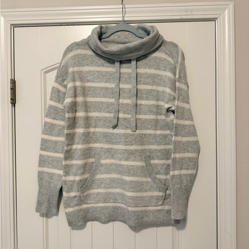 NWT! Gray and White Striped Turtleneck Sweater